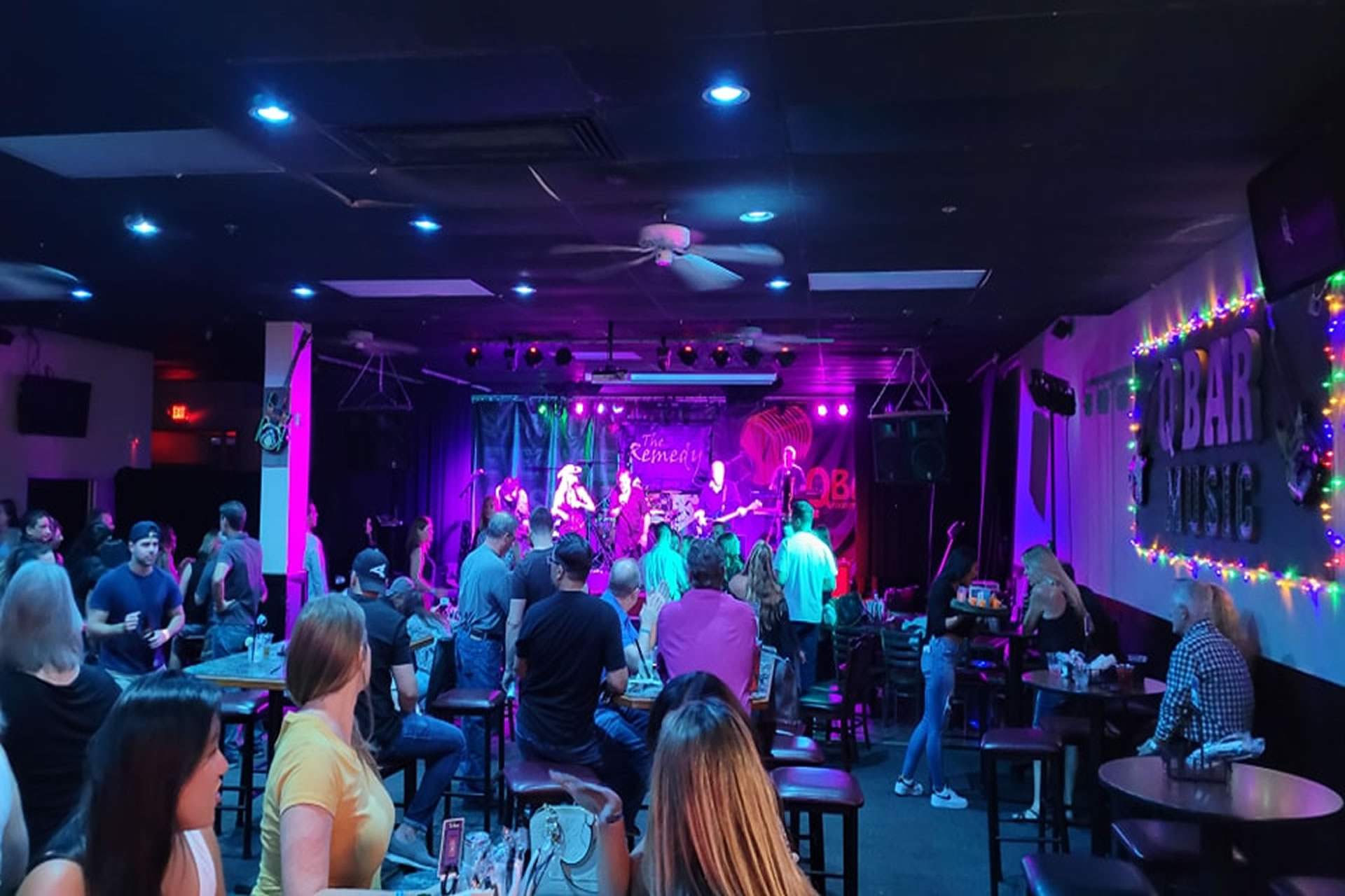 Q Bar Group Aurora Darien Downers Grove Q Bar Group has 3